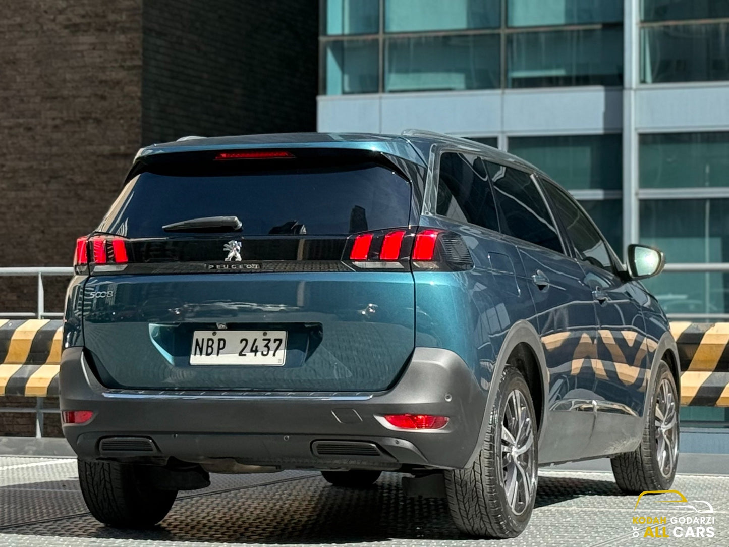 2018 Peugeot 5008 1.6 Allure, Automatic, Gas