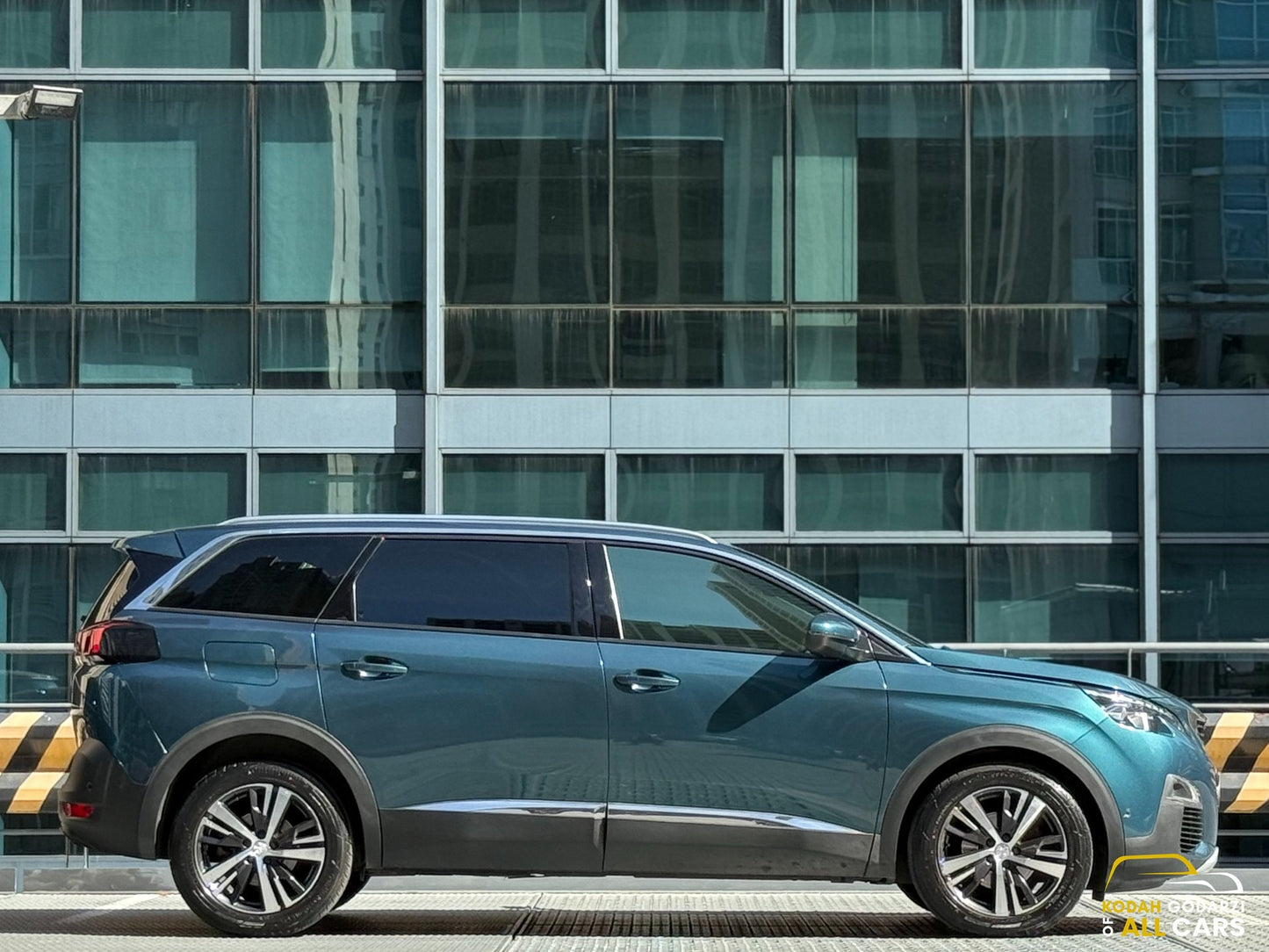 2018 Peugeot 5008 1.6 Allure, Automatic, Gas