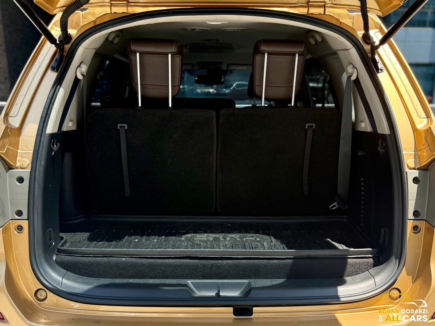 2019 Nissan Terra VL 4x4 2.5, Automatic, Diesel
