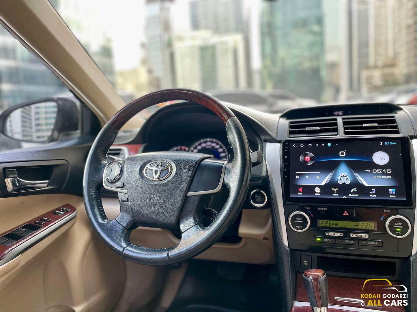2013 Toyota Camry 2.5 V, Automatic, Gas
