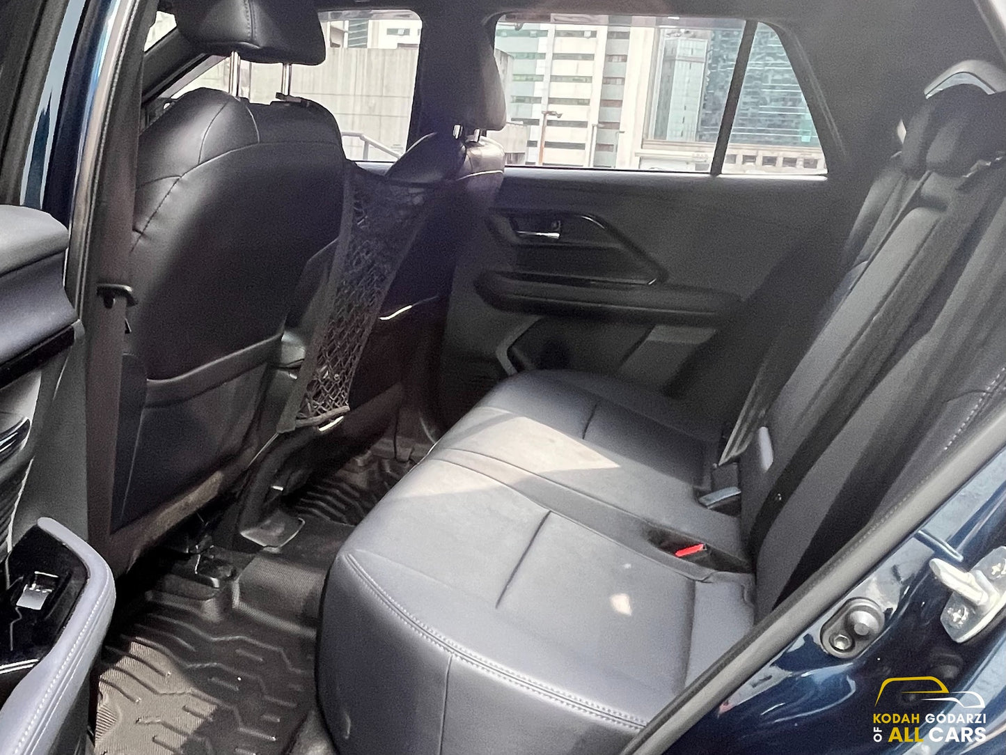 2024 Toyota Yaris Cross 1.5 V CVT, Automatic, Gas