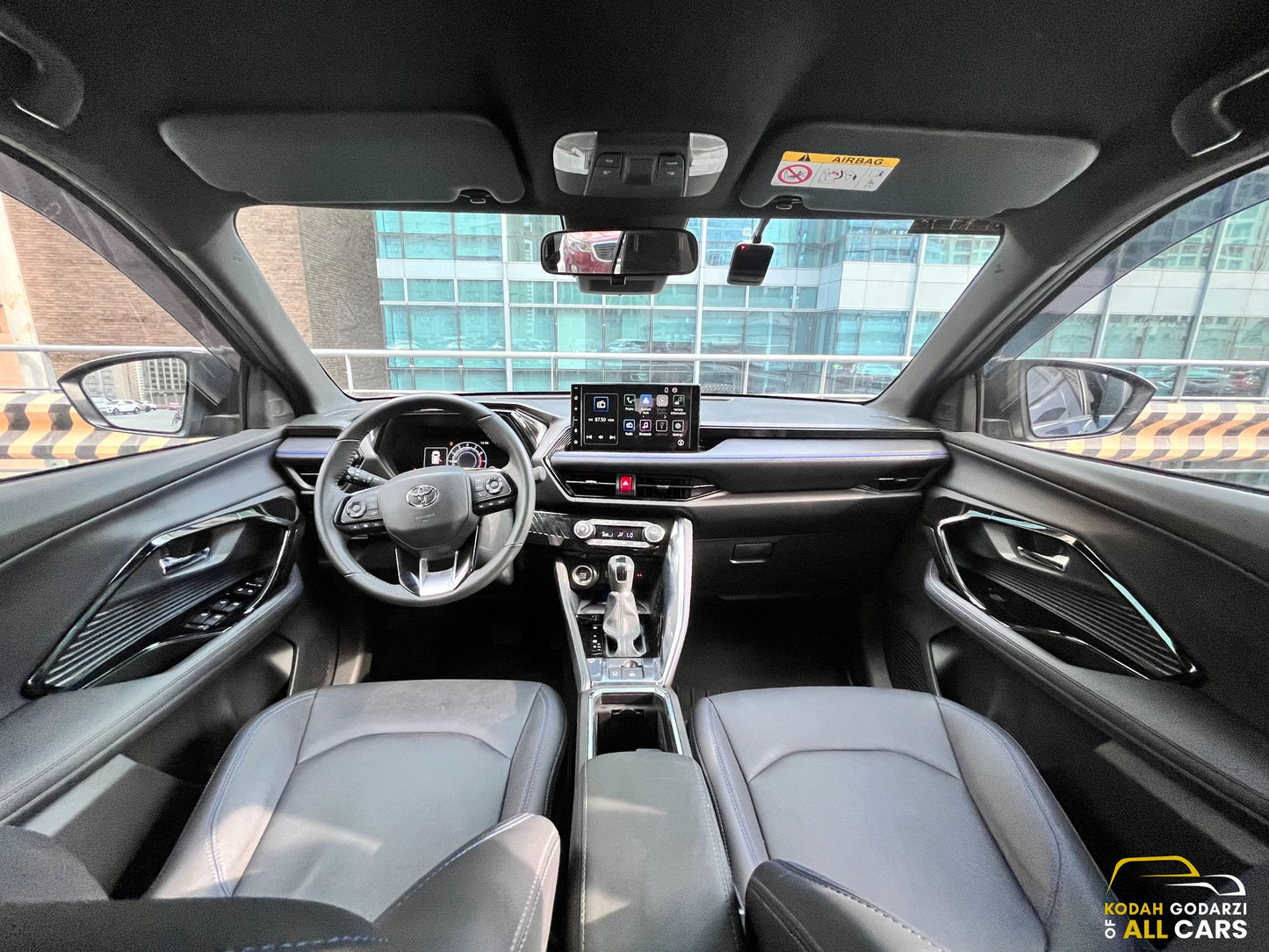 2024 Toyota Yaris Cross 1.5 V CVT, Automatic, Gas