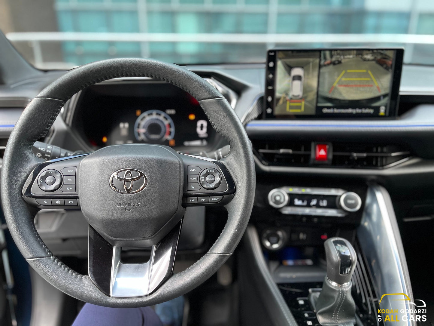 2024 Toyota Yaris Cross 1.5 V CVT, Automatic, Gas