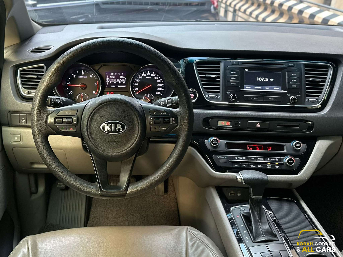2018 Kia Grand Carnival 2.2 CRDi, Automatic, Diesel