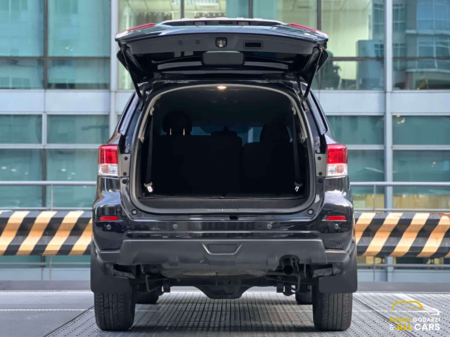 2019 Nissan Terra 2.5 EL 4x2, Automatic, Diesel