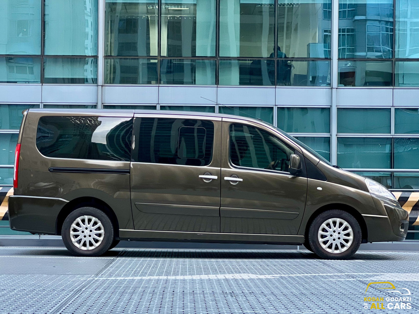 2015 Peugeot Expert Teepee 2.0, Automatic, Diesel