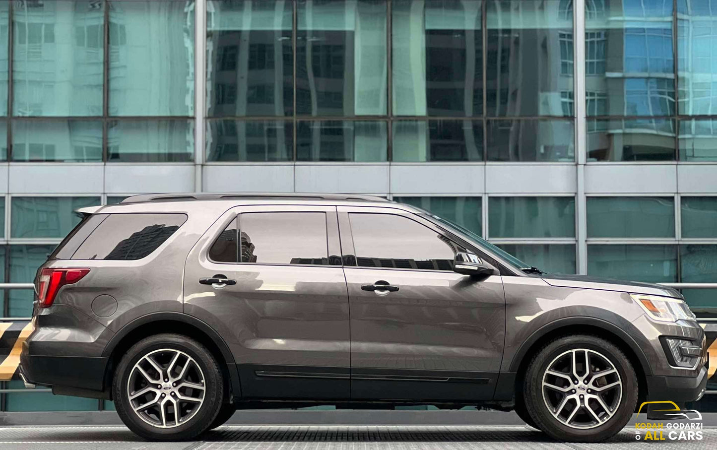 2016 Ford Explorer 3.5 4x4, Automatic, Gas