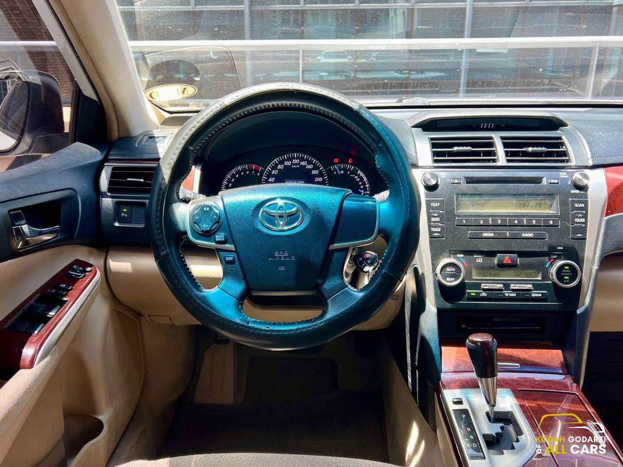 2012 Toyota Camry 2.5 G, Automatic, Gas