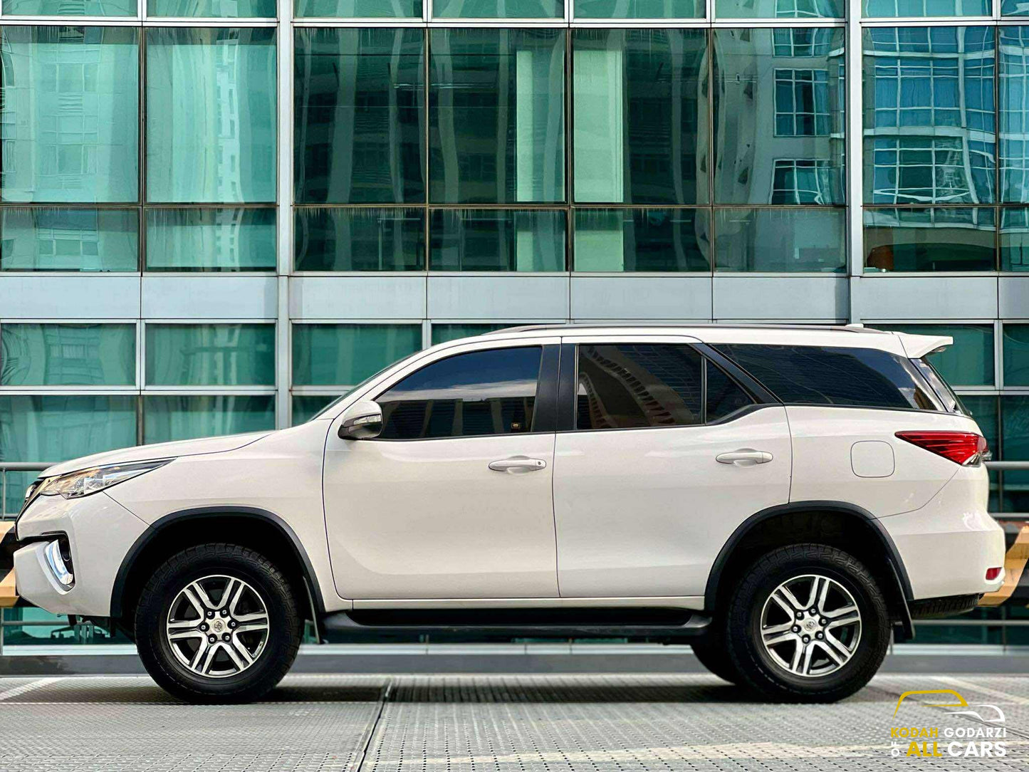 2017 Toyota Fortuner G 4x2, Automatic, Diesel