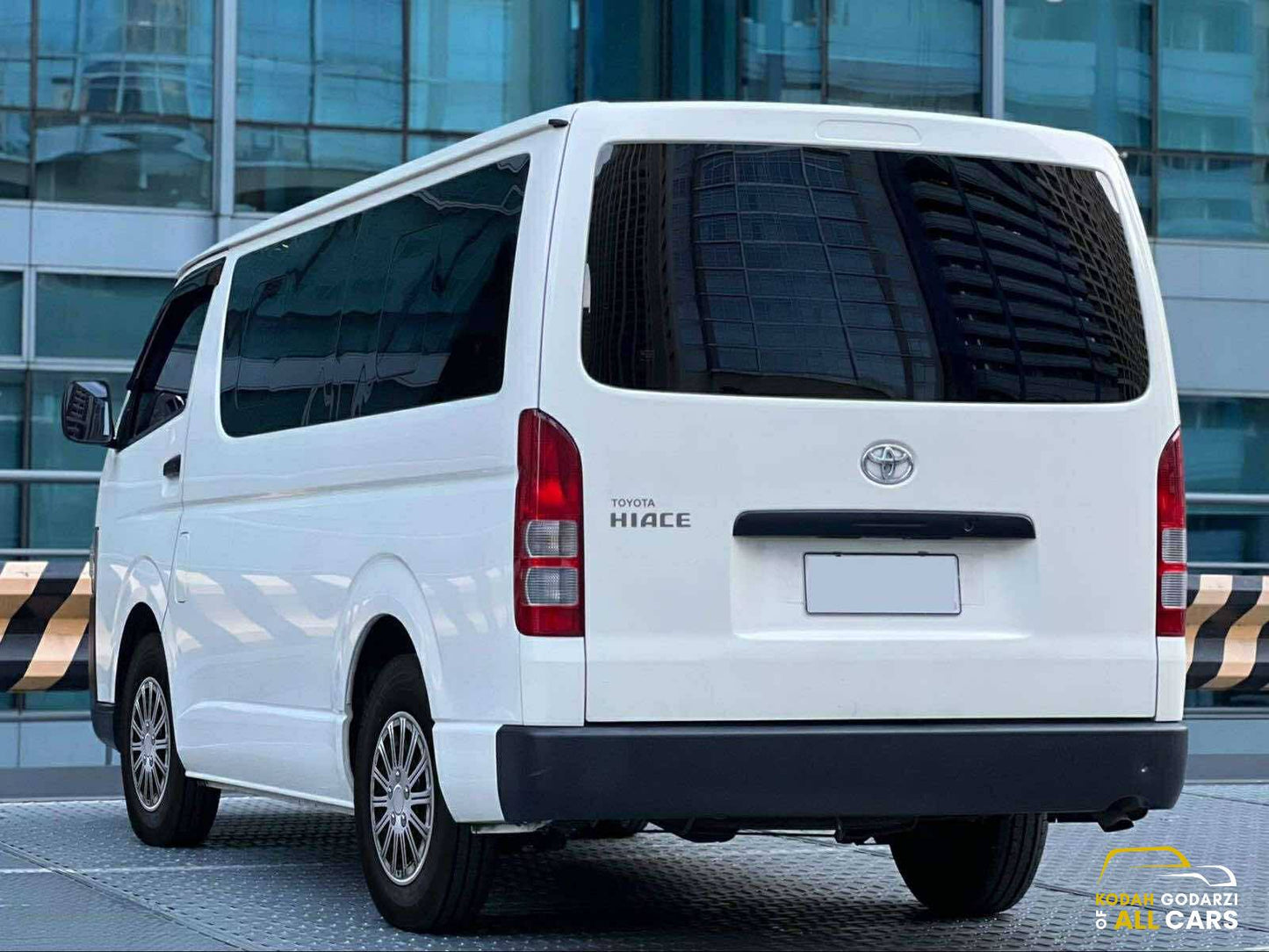 2023 Toyota Hiace Commuter 3.0, Manual, Diesel