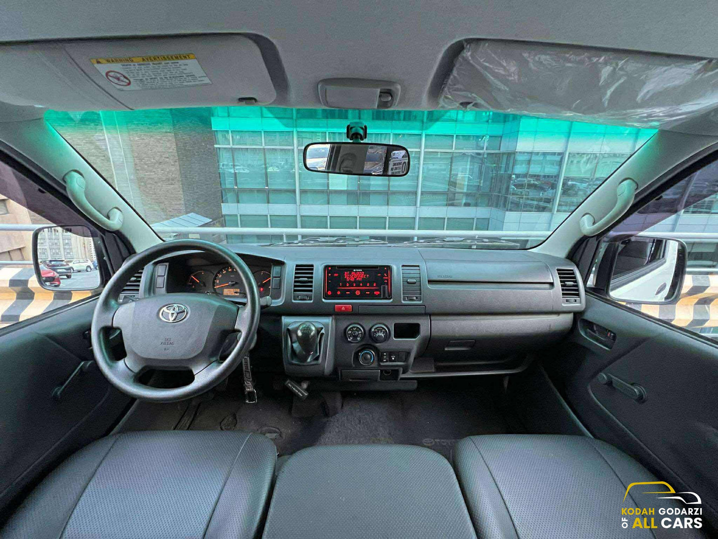 2023 Toyota Hiace Commuter 3.0, Manual, Diesel