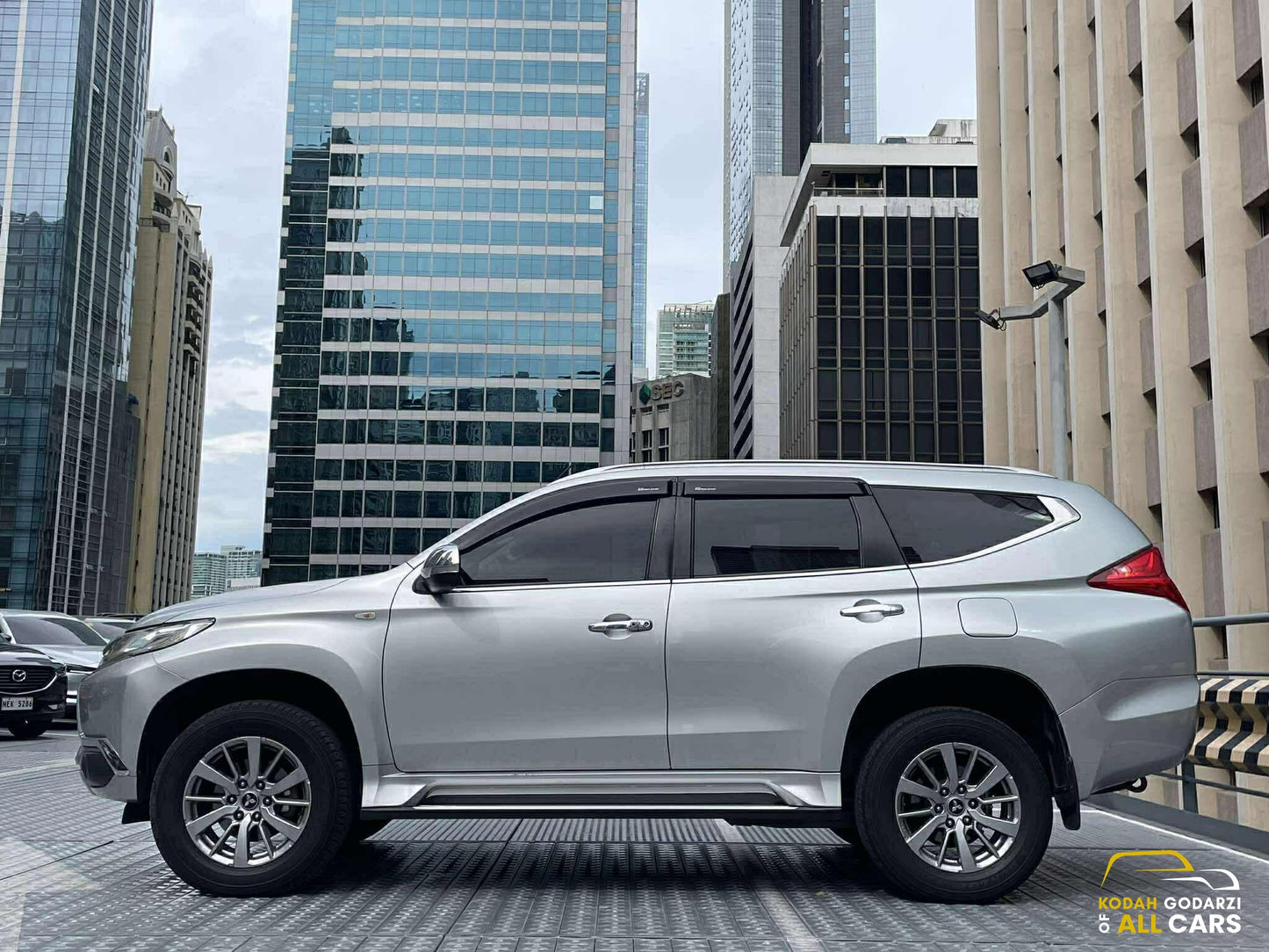 2019 Mitsubishi Montero 2.5 GLS Sport, Automatic, Diesel