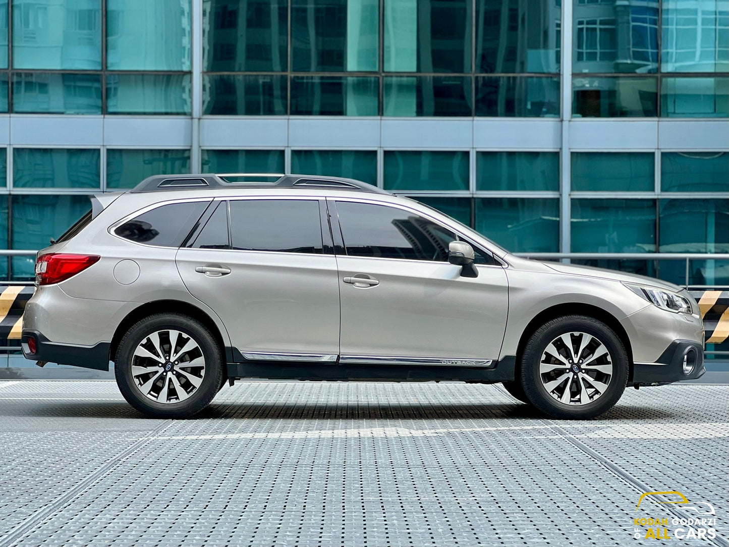 2015 Subaru Outback 2.5i-S, Automatic, Gas