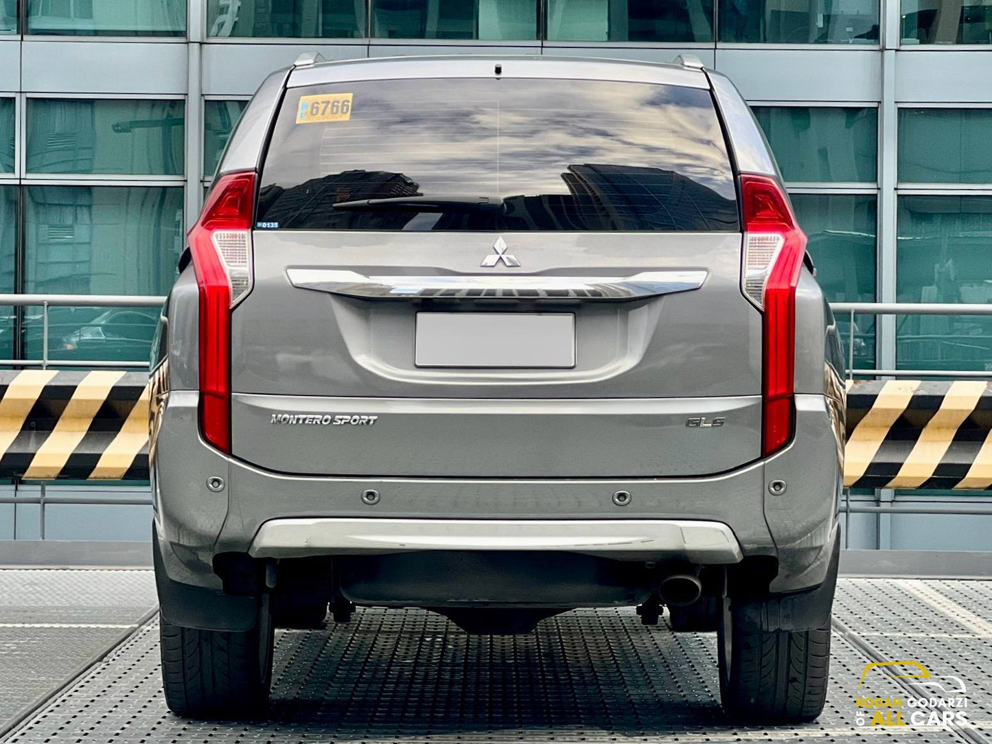 2016 Mitsubishi Montero GLS Sport 2.5, Automatic, Diesel