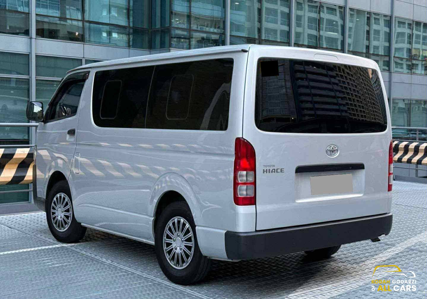 2023 Toyota Hiace Commuter 3.0, Manual, Diesel