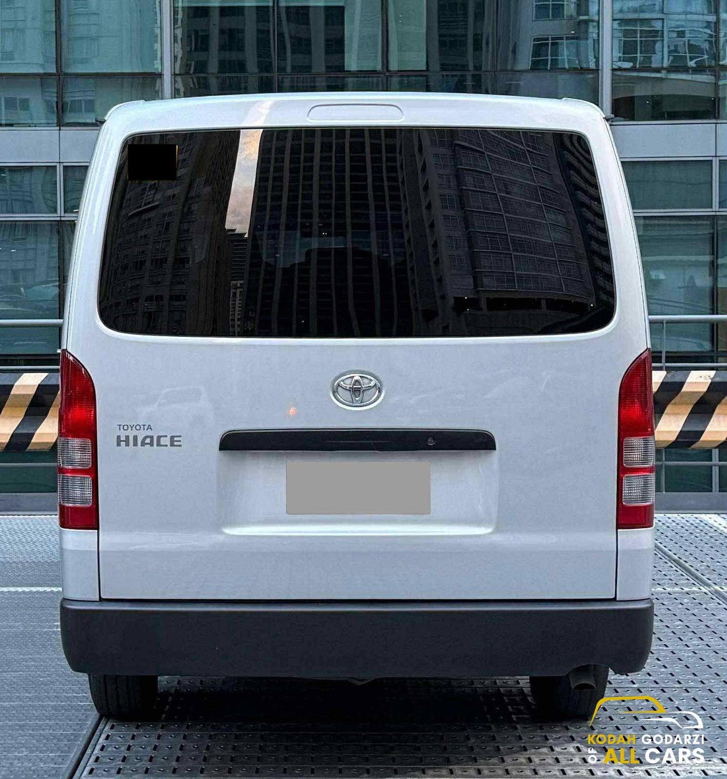 2023 Toyota Hiace Commuter 3.0, Manual, Diesel