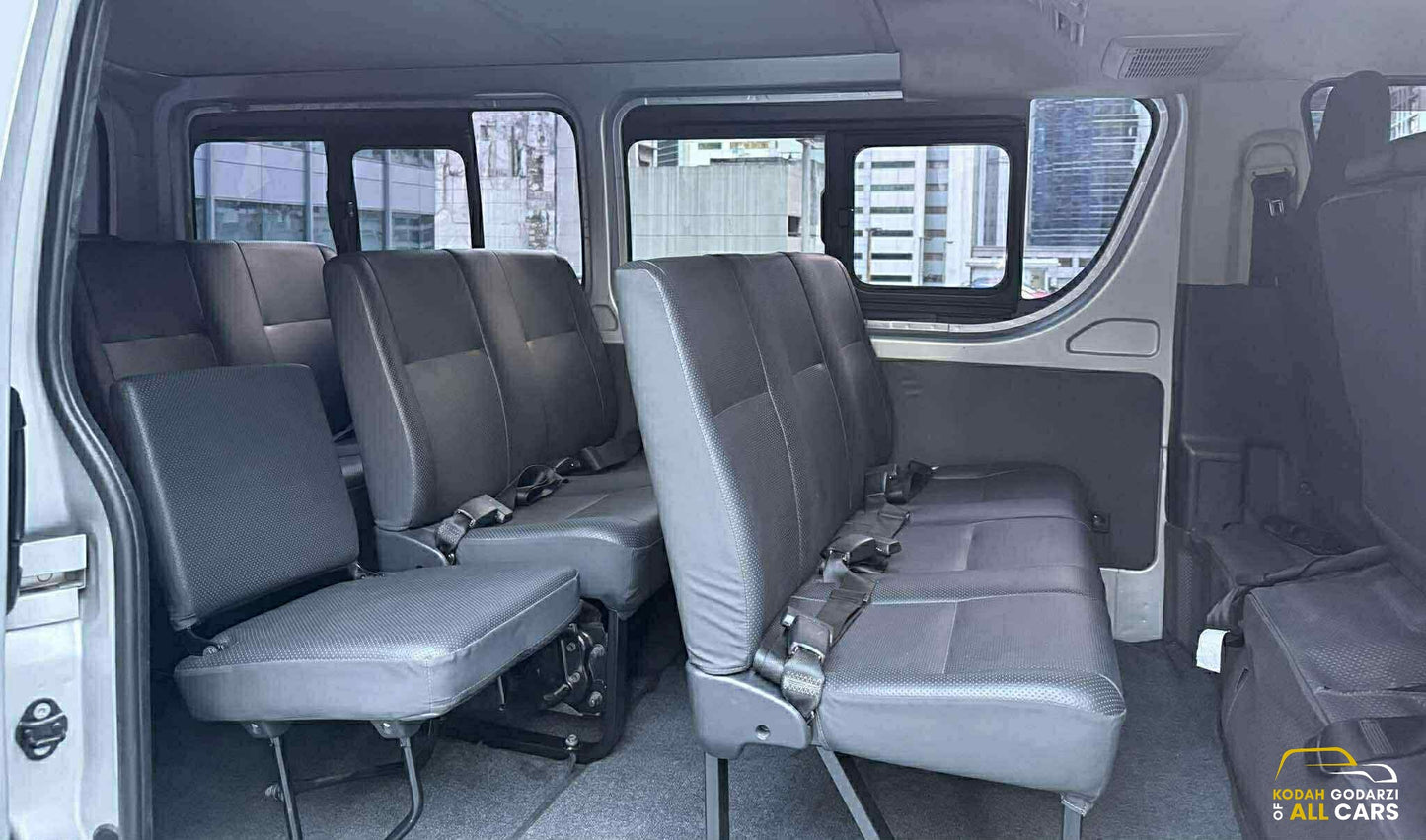 2023 Toyota Hiace Commuter 3.0, Manual, Diesel