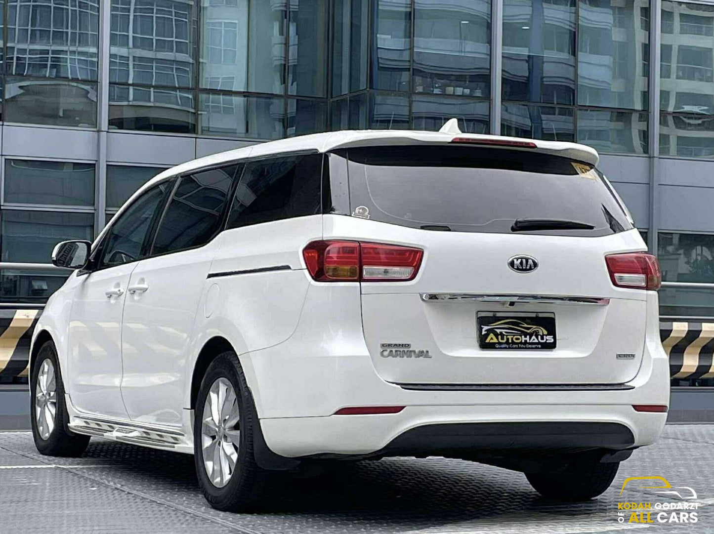 2018 Kia Carnival 2.2 EX, Automatic, Diesel