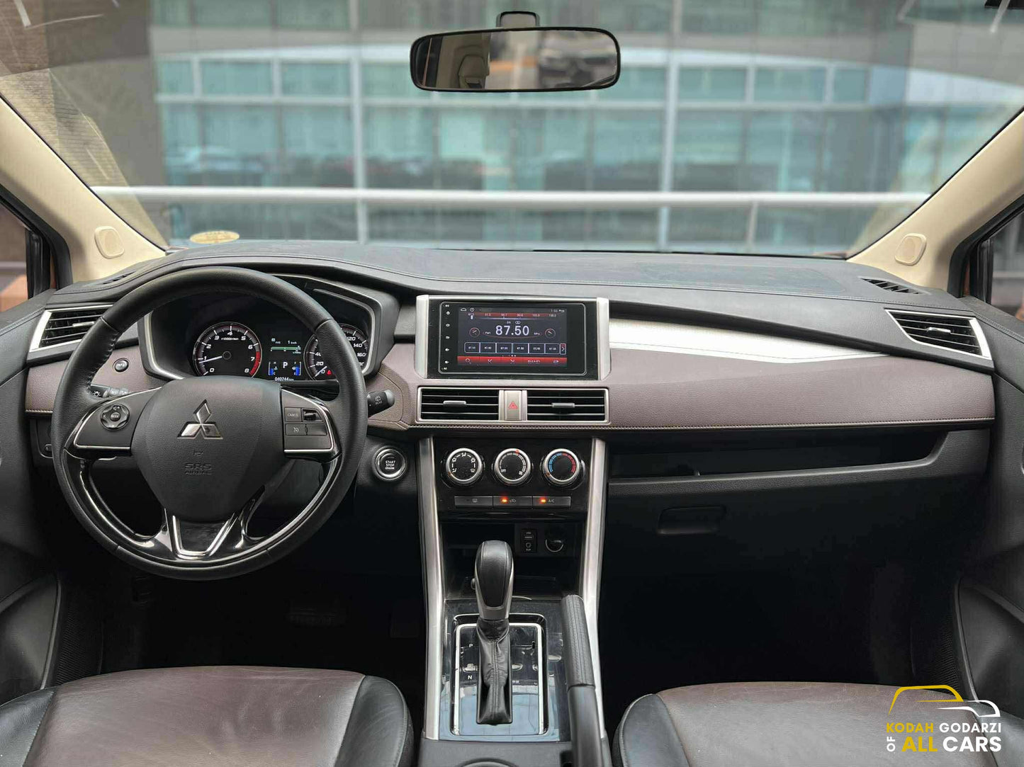 2022 Mitsubishi Xpander Cross, Automatic, Gas