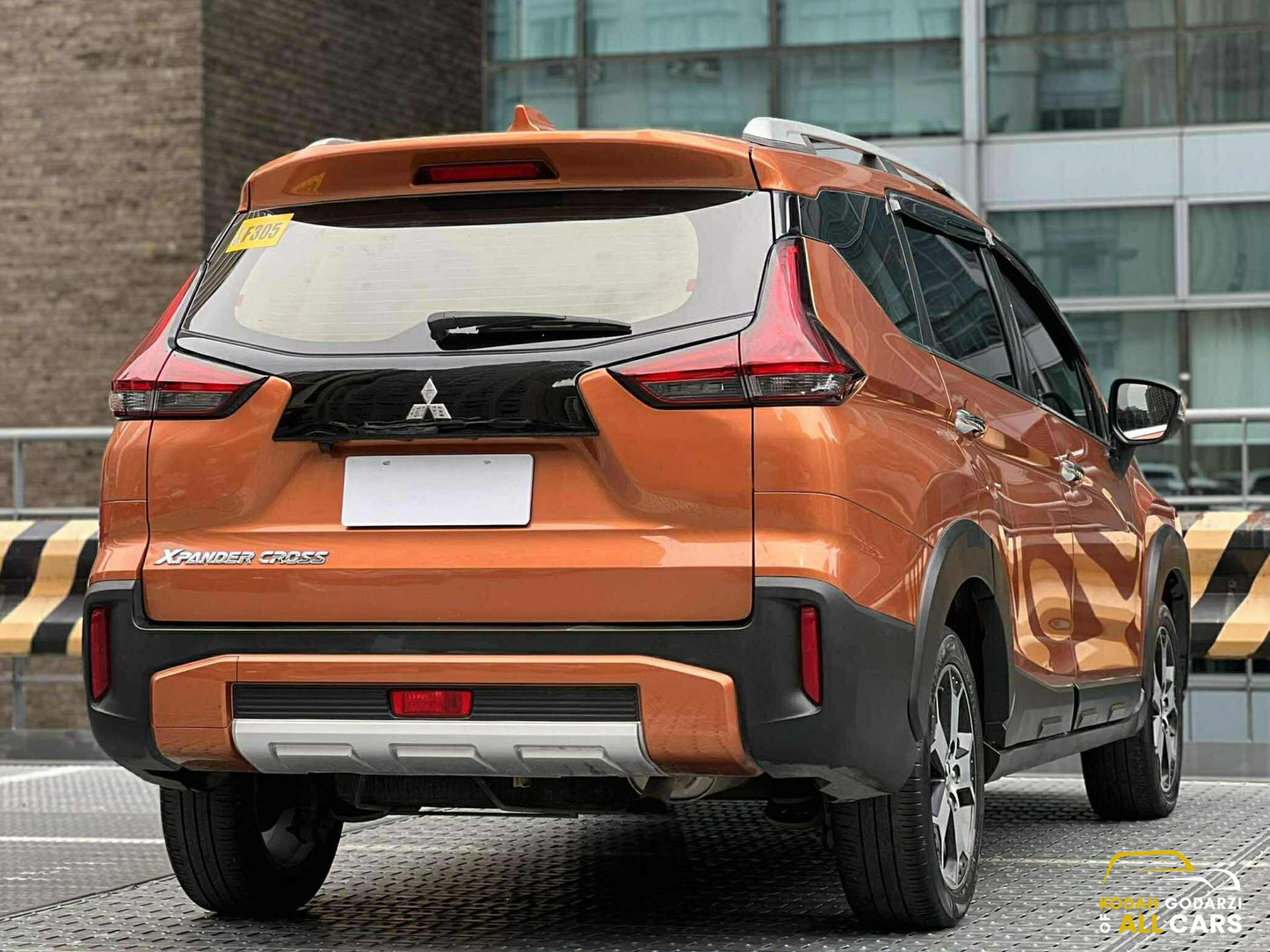 2022 Mitsubishi Xpander Cross, Automatic, Gas