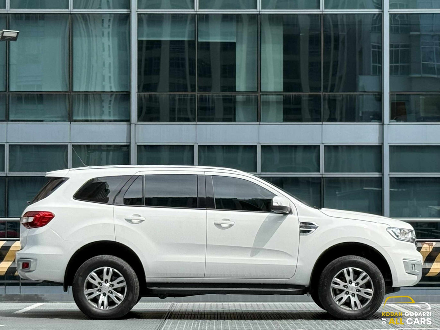 2016 Ford Everest 2.2 Trend 4x2, Automatic , Diesel