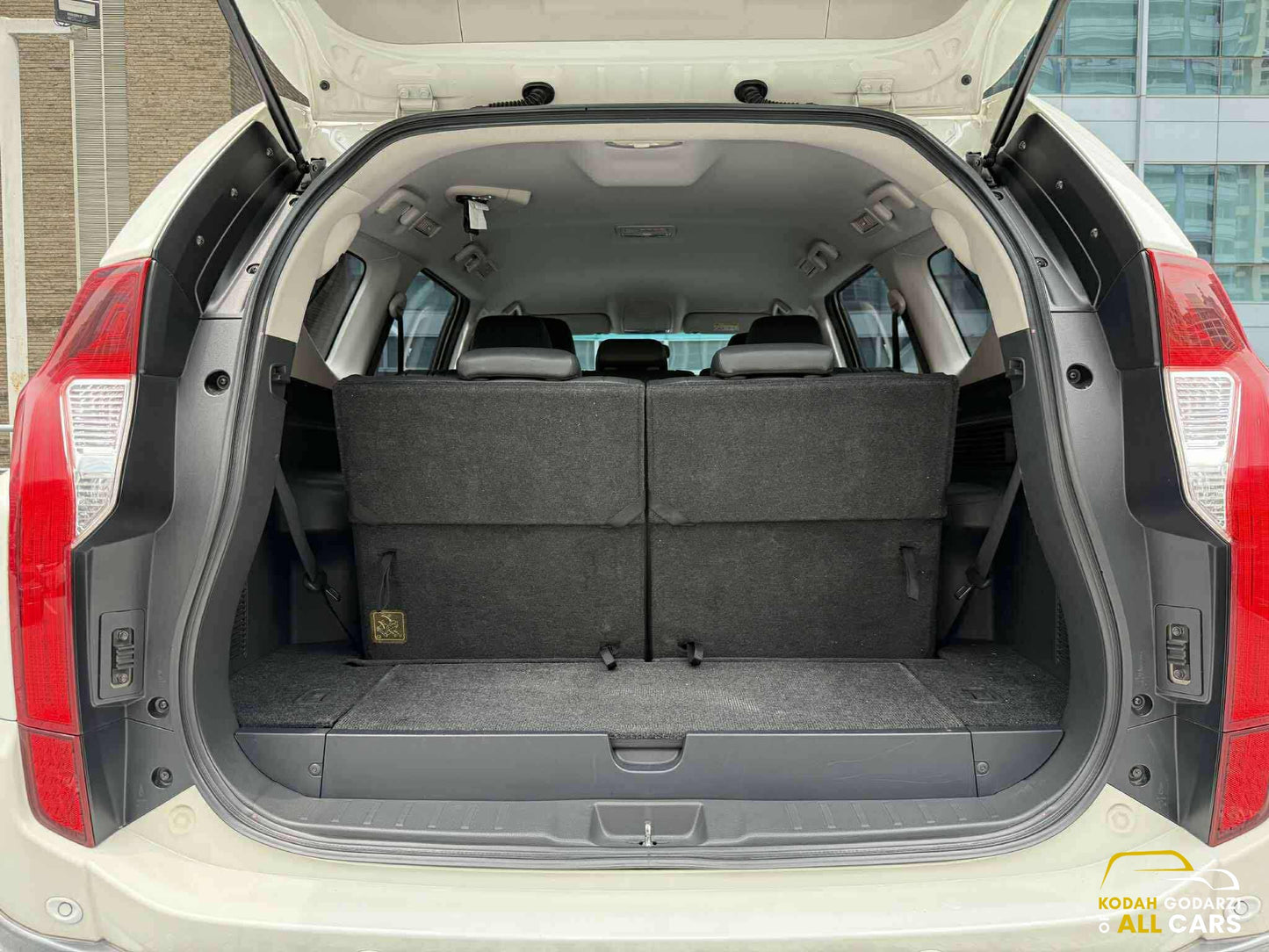 2016 Mitsubishi Montero GLS Premium 4x2, Automatic, Diesel