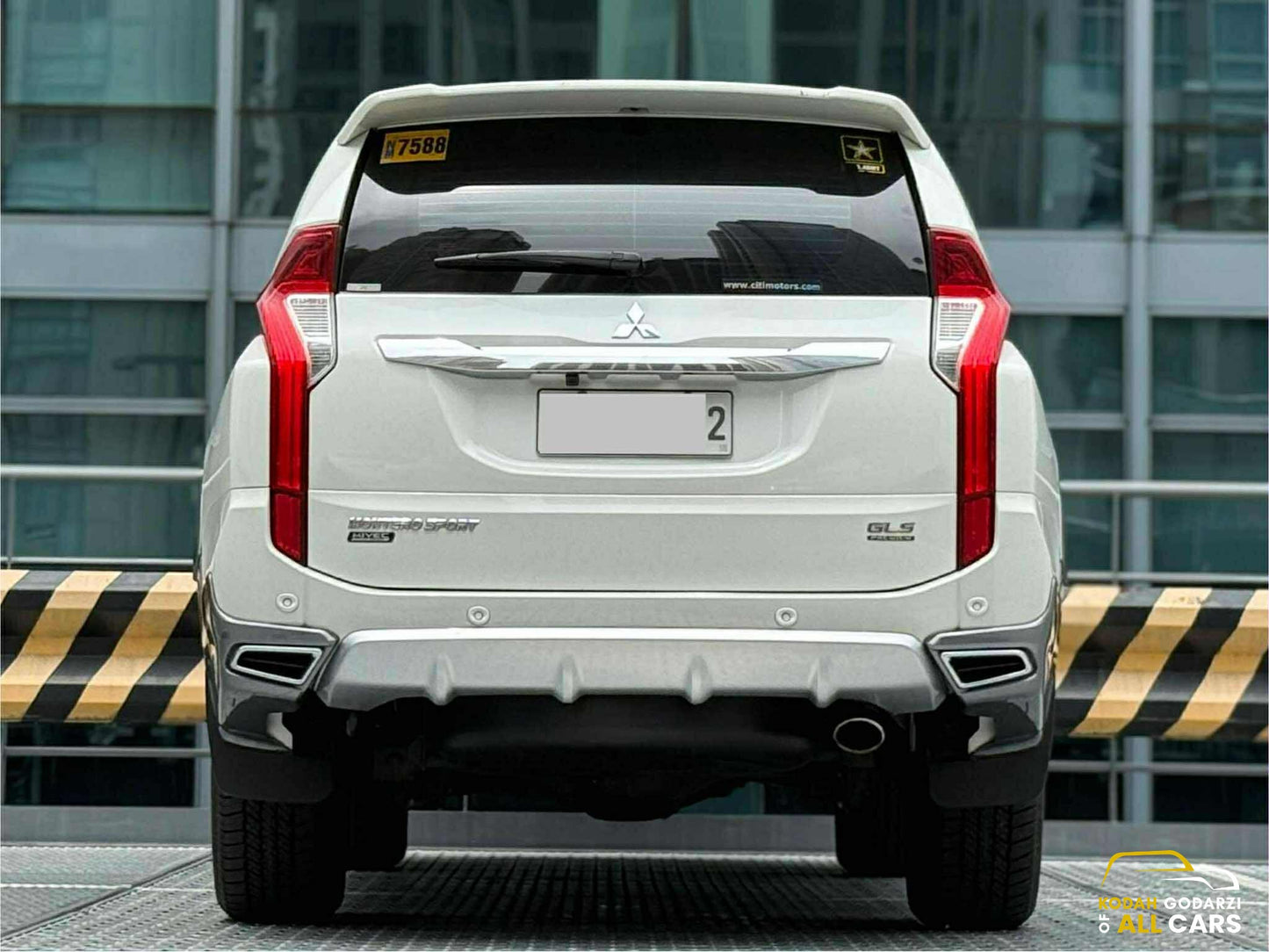 2016 Mitsubishi Montero GLS Premium 4x2, Automatic, Diesel