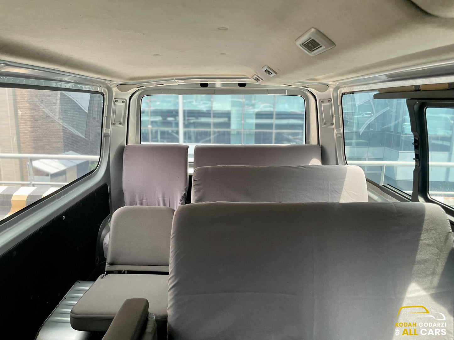 2019 Nissan NV350 2.5 Urvan, Manual, Diesel