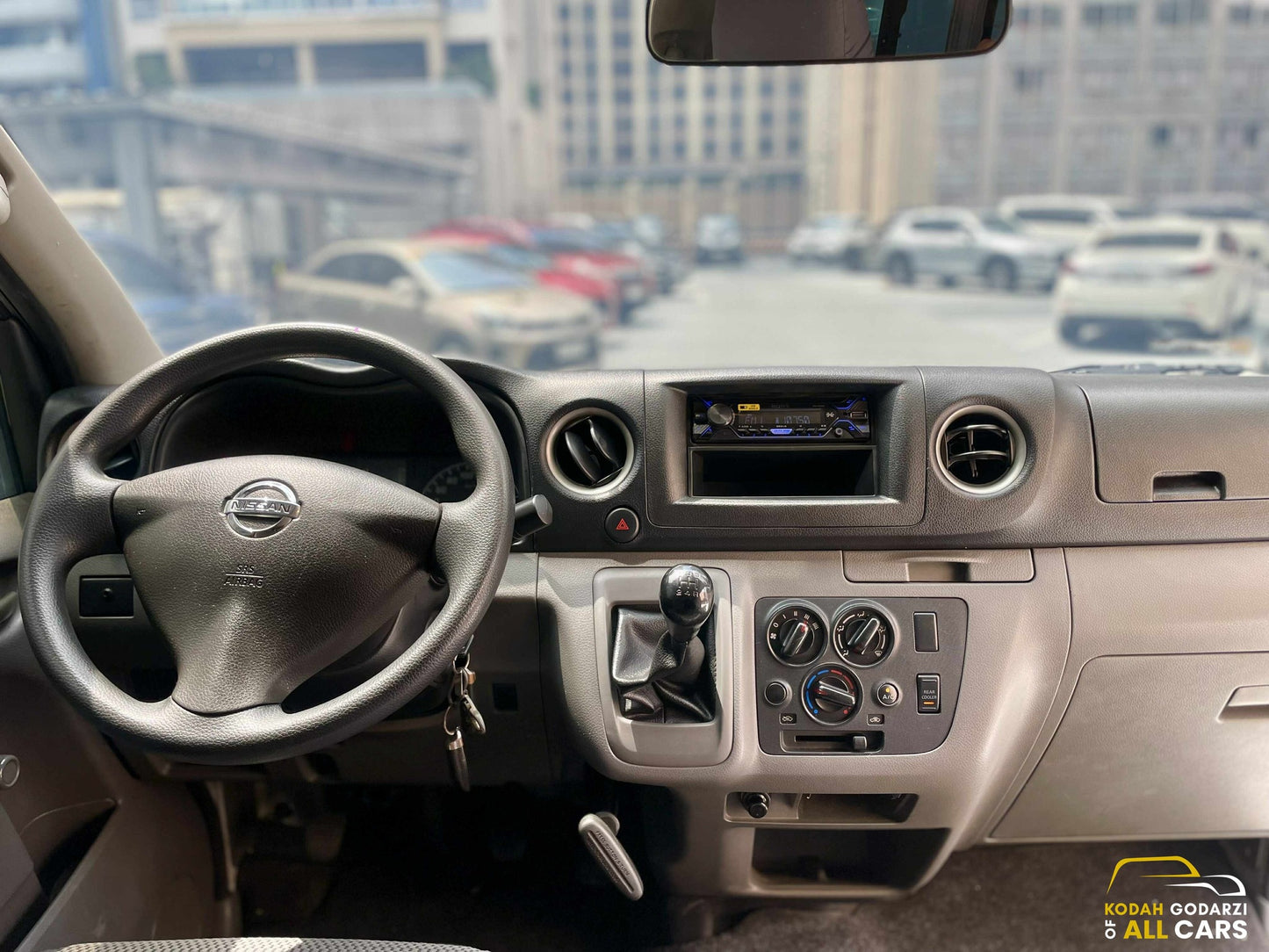 2019 Nissan NV350 2.5 Urvan, Manual, Diesel