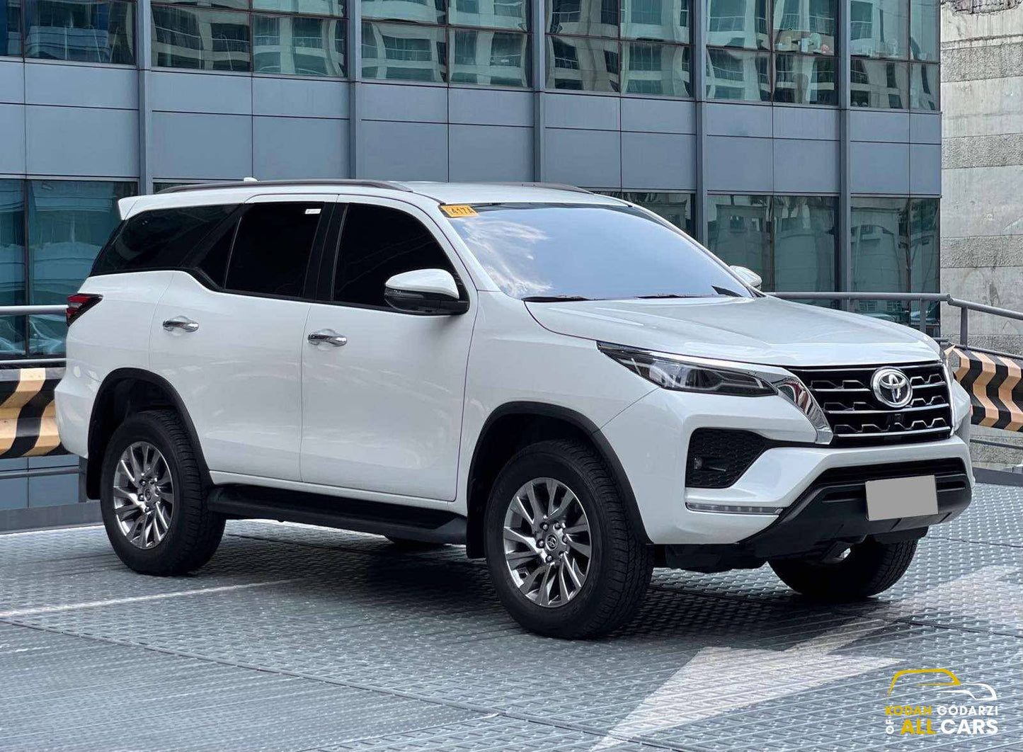 2024 Toyota Fortuner 2.4 V 4x2, Automatic, Diesel