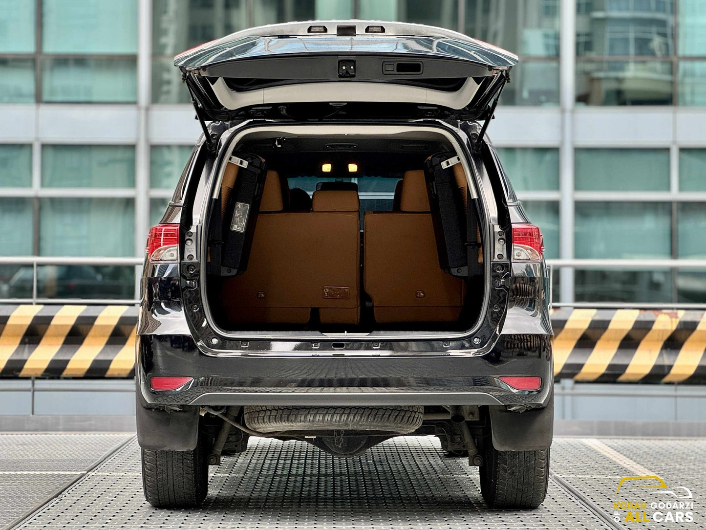 2016 Toyota Fortuner 2.4 G 4x2, Automatic, Diesel