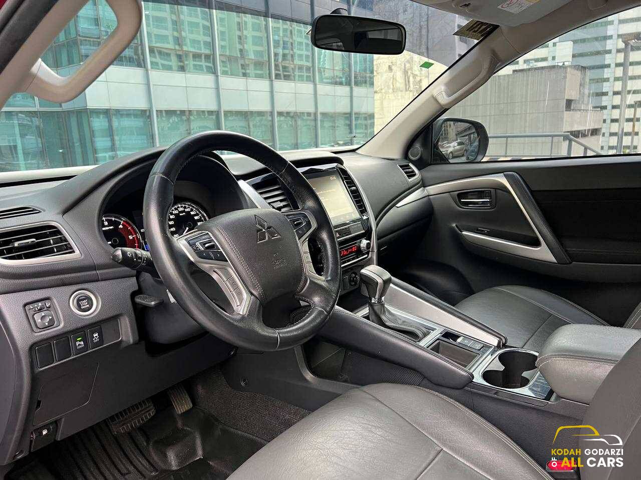 2020 Mitsubishi Montero 2.4 Sport GLS 4x2, Automatic, Diesel