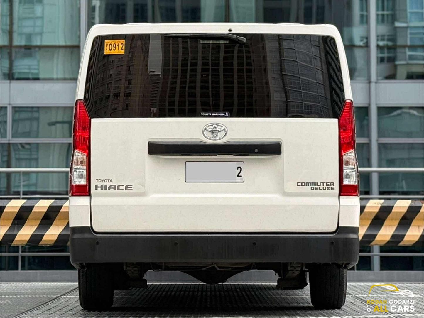 2019 Toyota HiAce Commuter Deluxe 2.8, Manual, Diesel