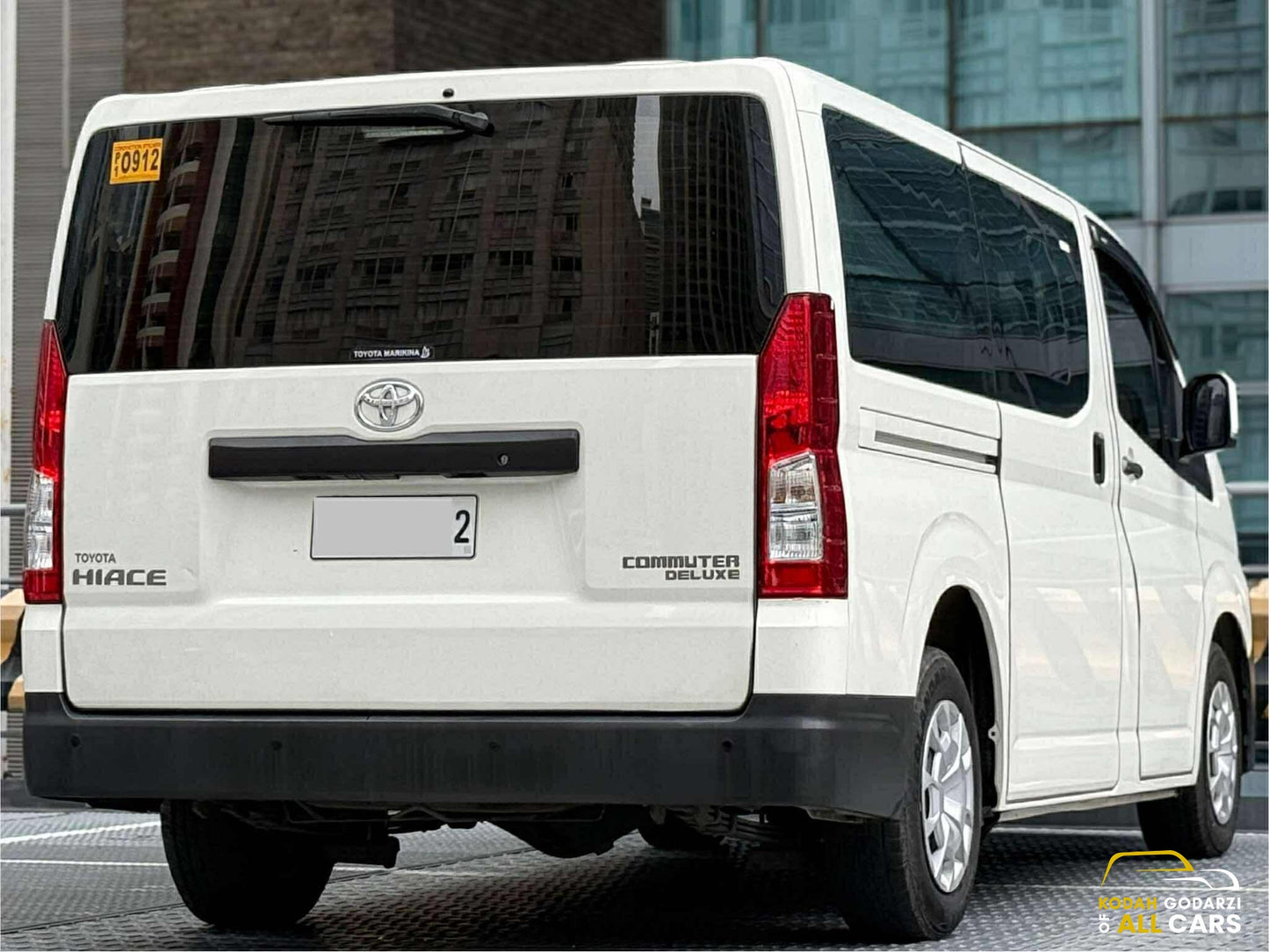 2019 Toyota HiAce Commuter Deluxe 2.8, Manual, Diesel