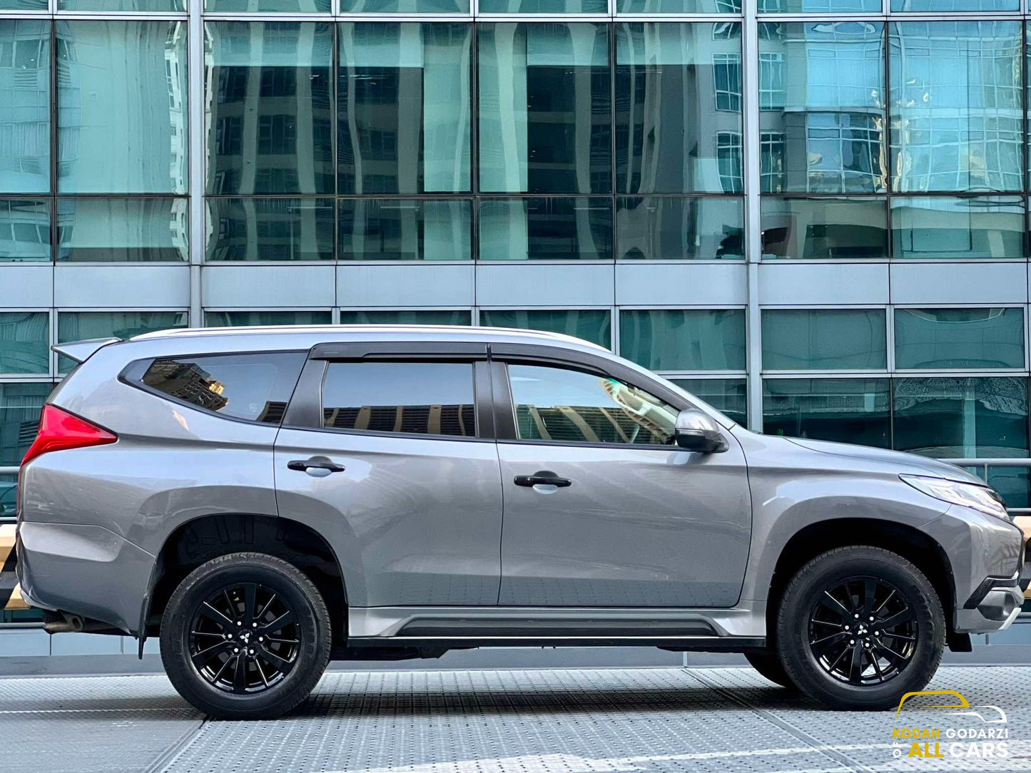 2016 Mitsubishi Montero GLS Premium, Automatic, Diesel