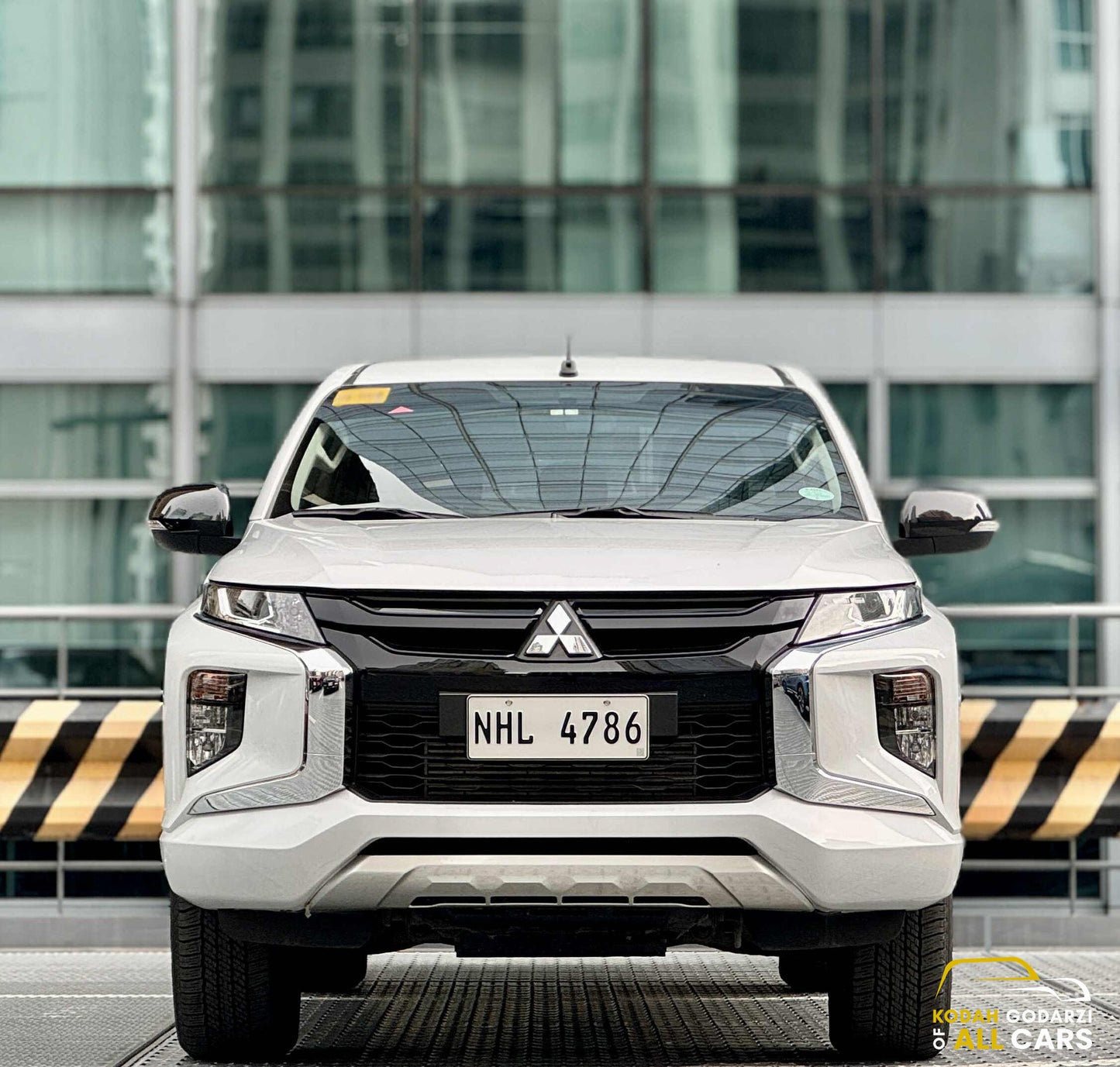 2023 Mitsubishi Strada GLS 4x2 2.4, Automatic, Diesel
