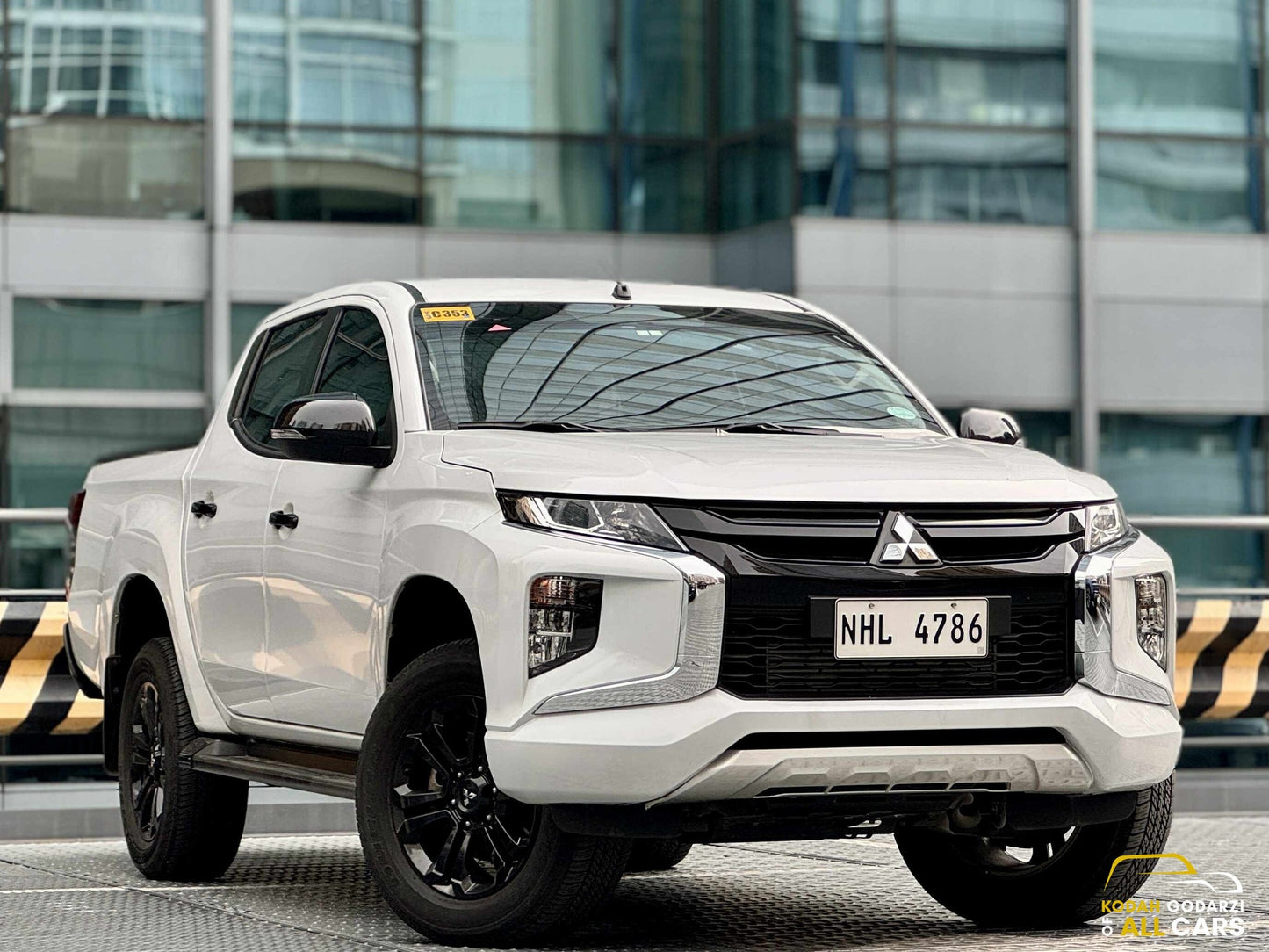2023 Mitsubishi Strada GLS 4x2 2.4, Automatic, Diesel