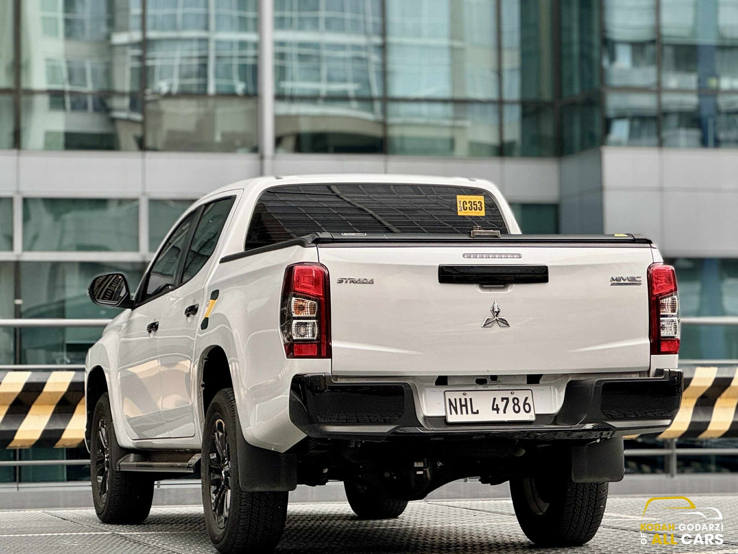2023 Mitsubishi Strada GLS 4x2 2.4, Automatic, Diesel