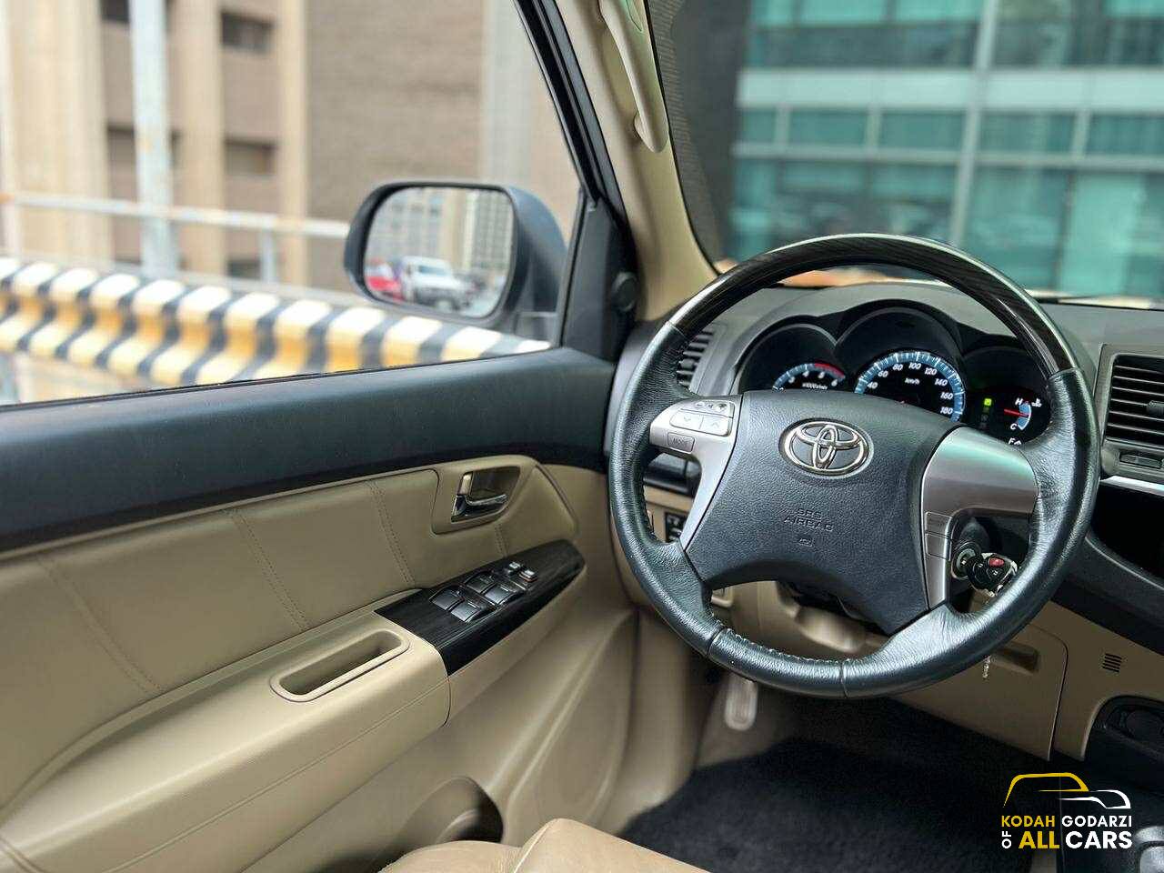 2014 Toyota Fortuner V 4x2, Automatic, Diesel