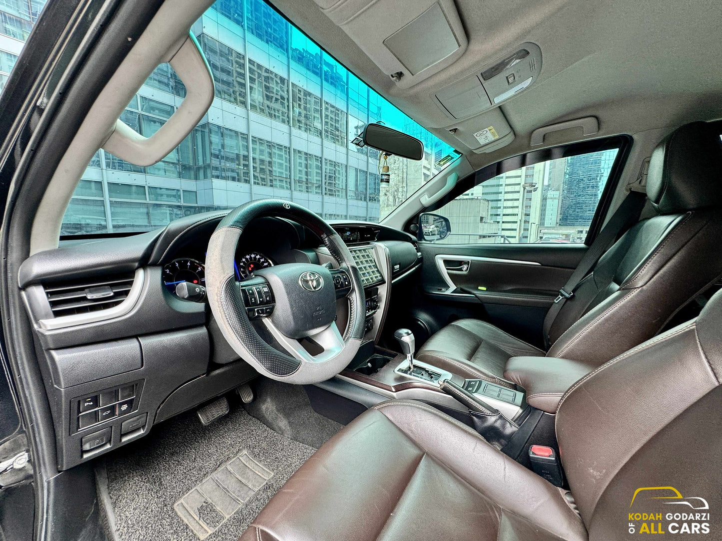 2017 Toyota Fortuner V 4x2 2.4, Automatic, Diesel