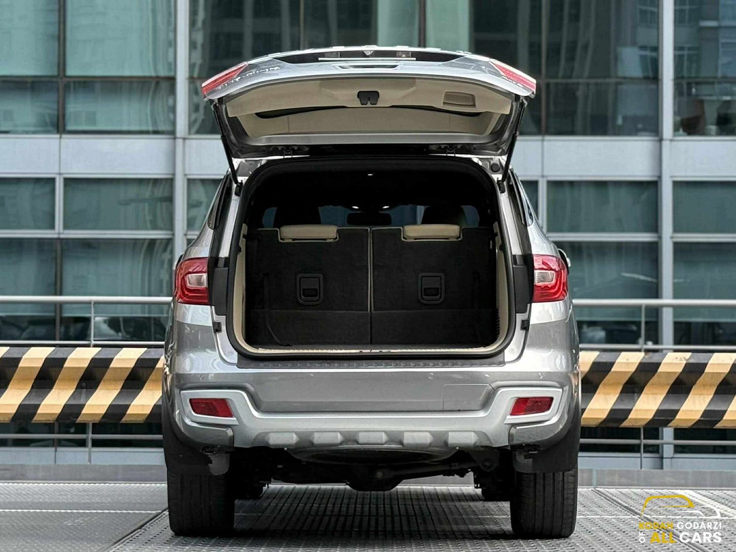 2016 Ford Everest 3.2 Titanium 4x4, Automatic, Diesel