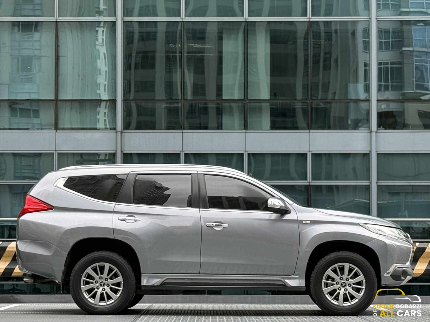 2017 Mitsubishi Montero 2.5 GLS Sport, Automatic, Diesel