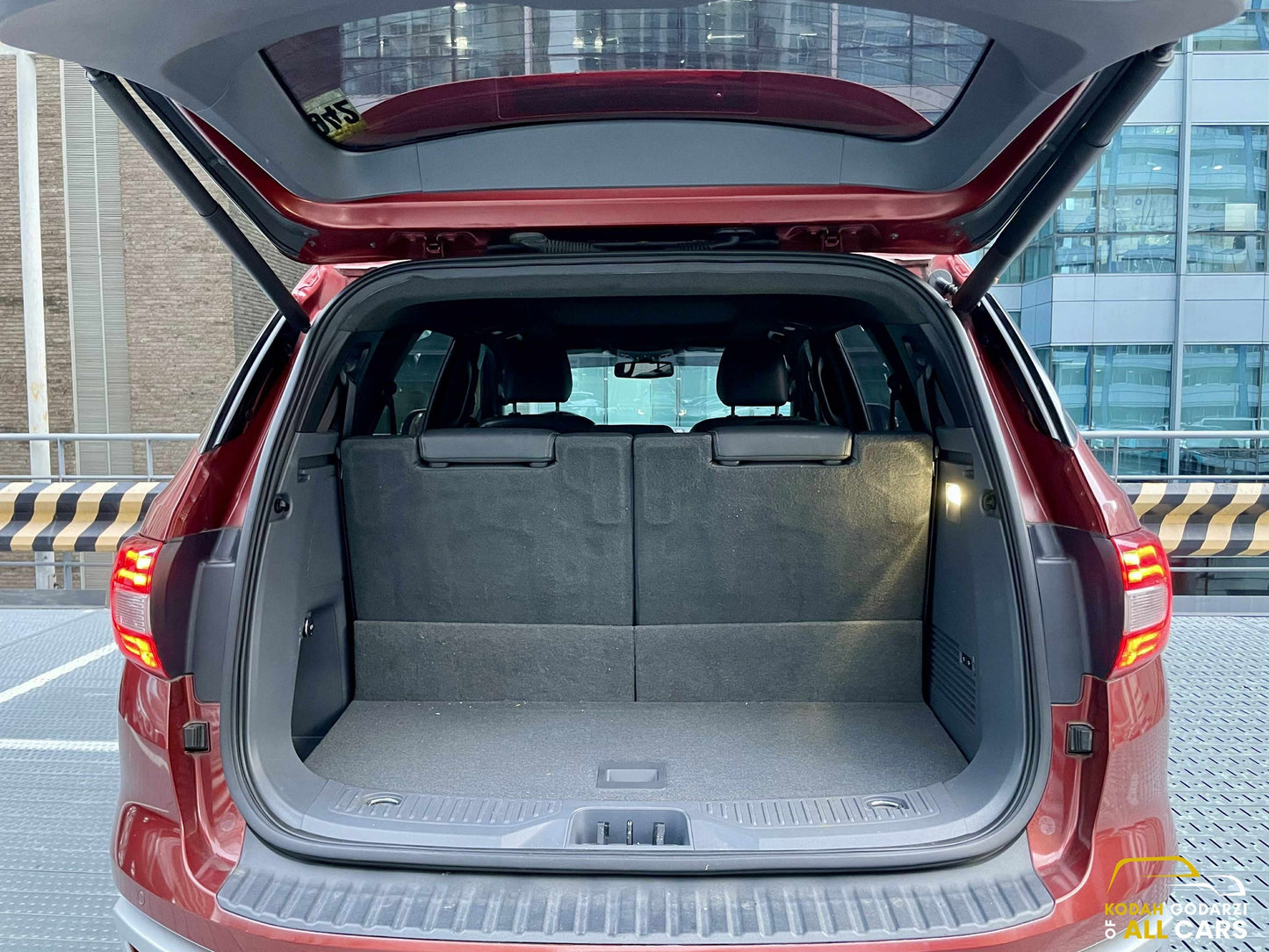 2017 Ford Everest 2.2 Titanium Plus 4x2, Automatic, Diesel