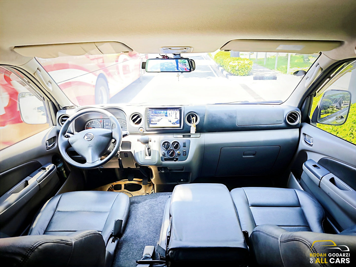 2018 Nissan Urvan NV350 2.5 Premium, Automatic, Diesel