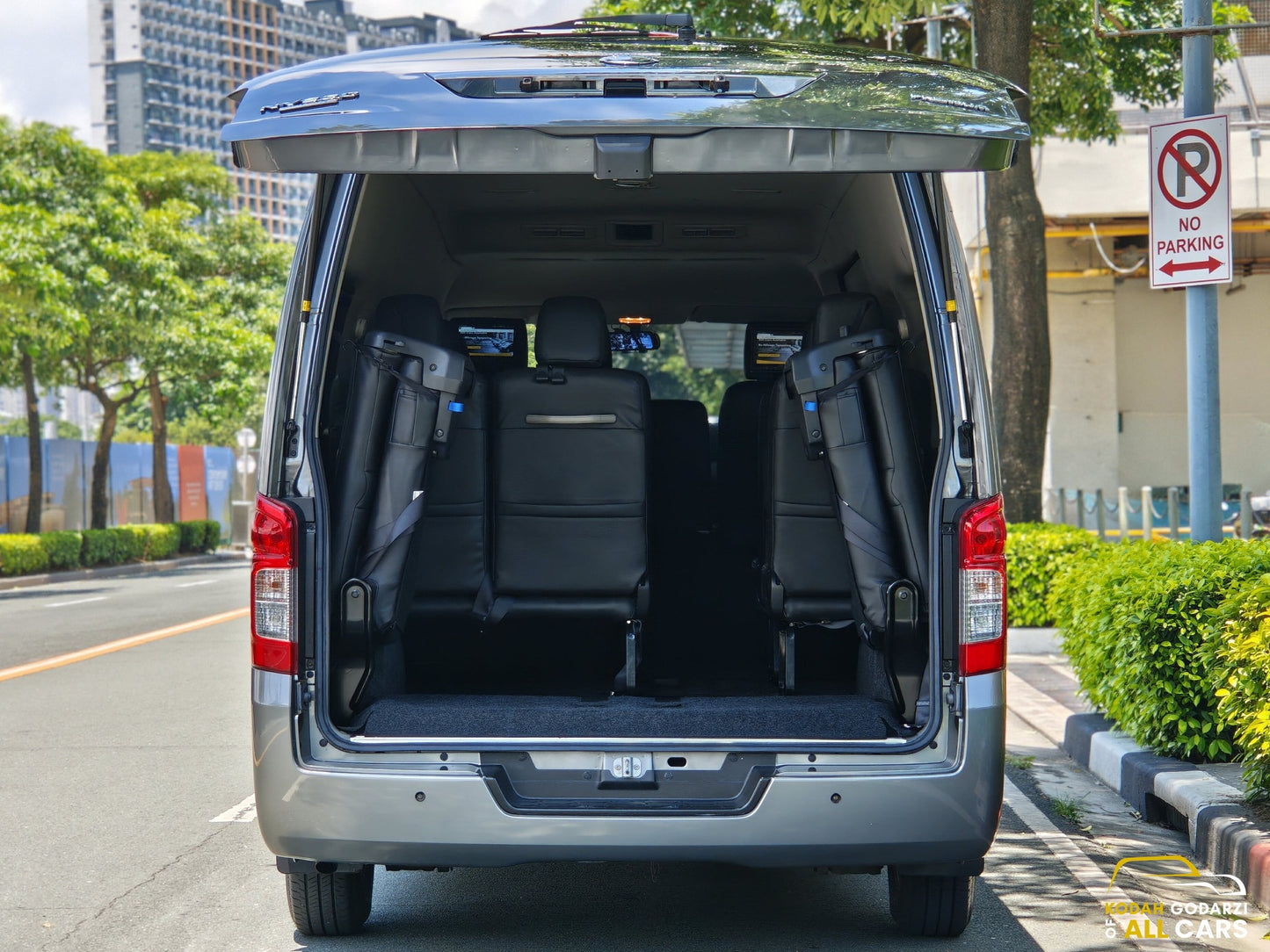 2018 Nissan Urvan NV350 2.5 Premium, Automatic, Diesel