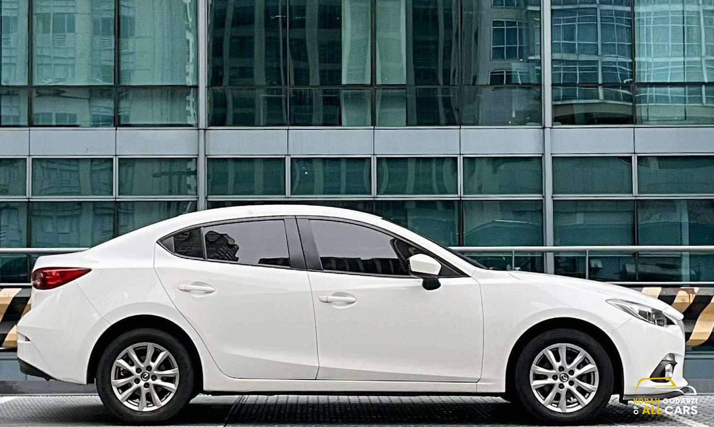 2016 Mazda 3 1.6, Automatic, Gas