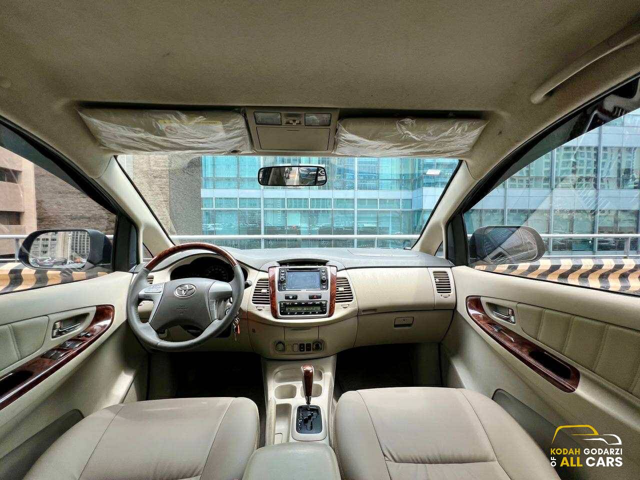2016 Toyota Innova 2.0 V, Automatic, Gas