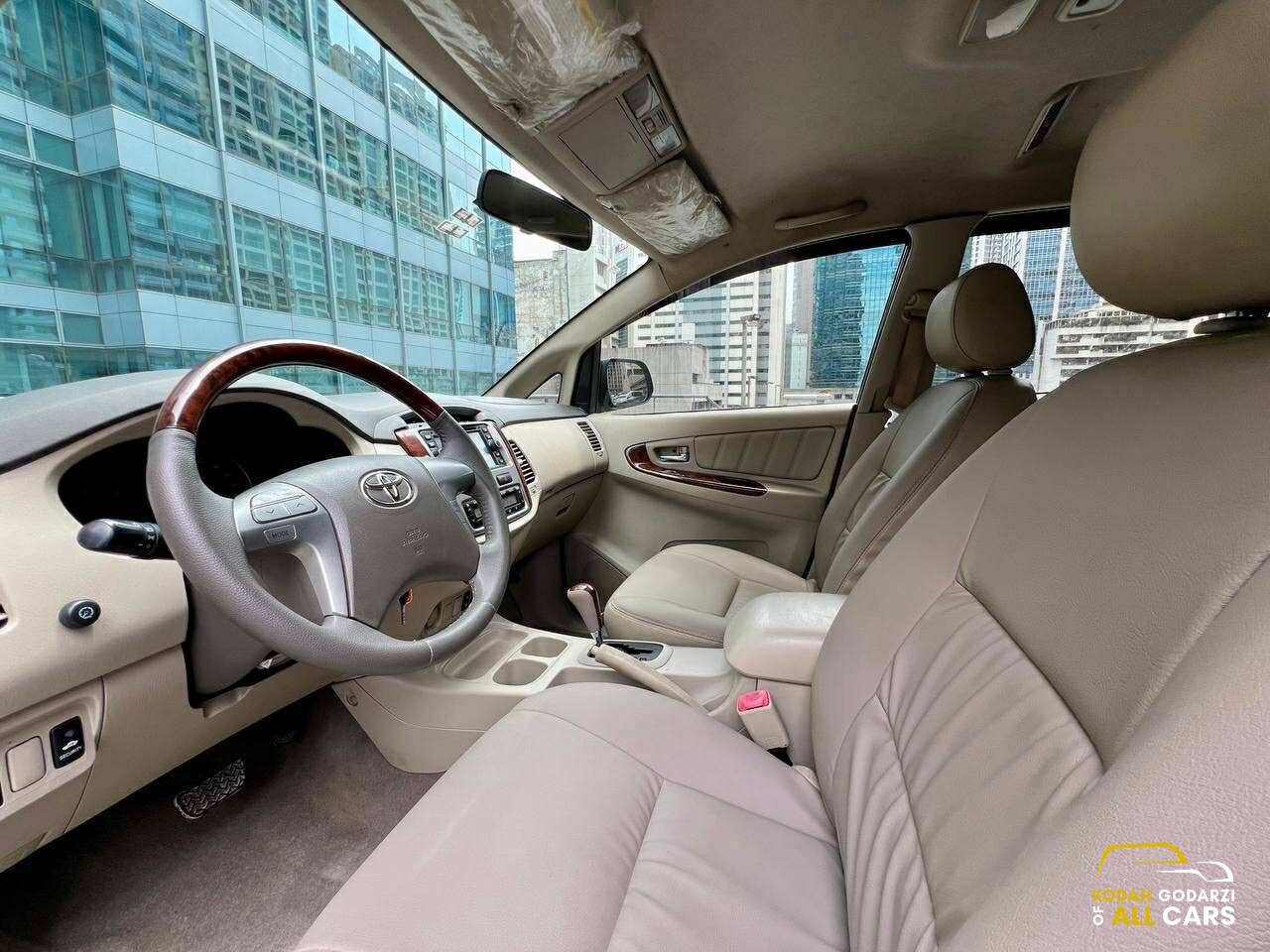 2016 Toyota Innova 2.0 V, Automatic, Gas