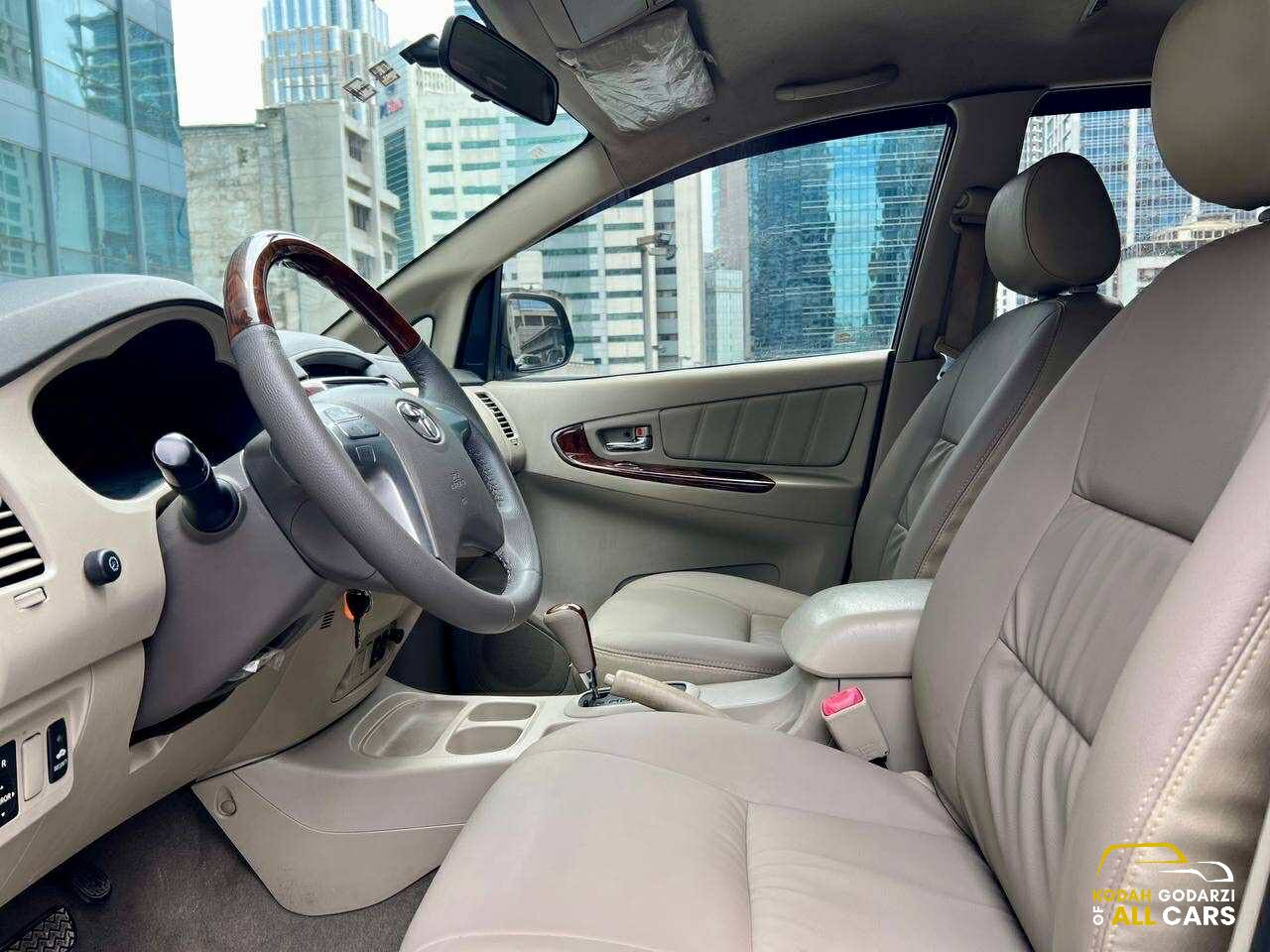 2016 Toyota Innova 2.0 V, Automatic, Gas