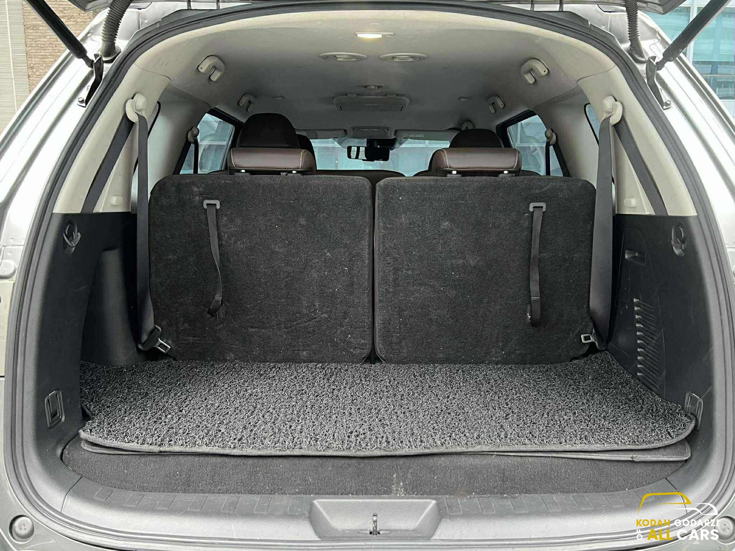 2019 Nissan Terra VL 4x2 2.5, Automatic, Diesel
